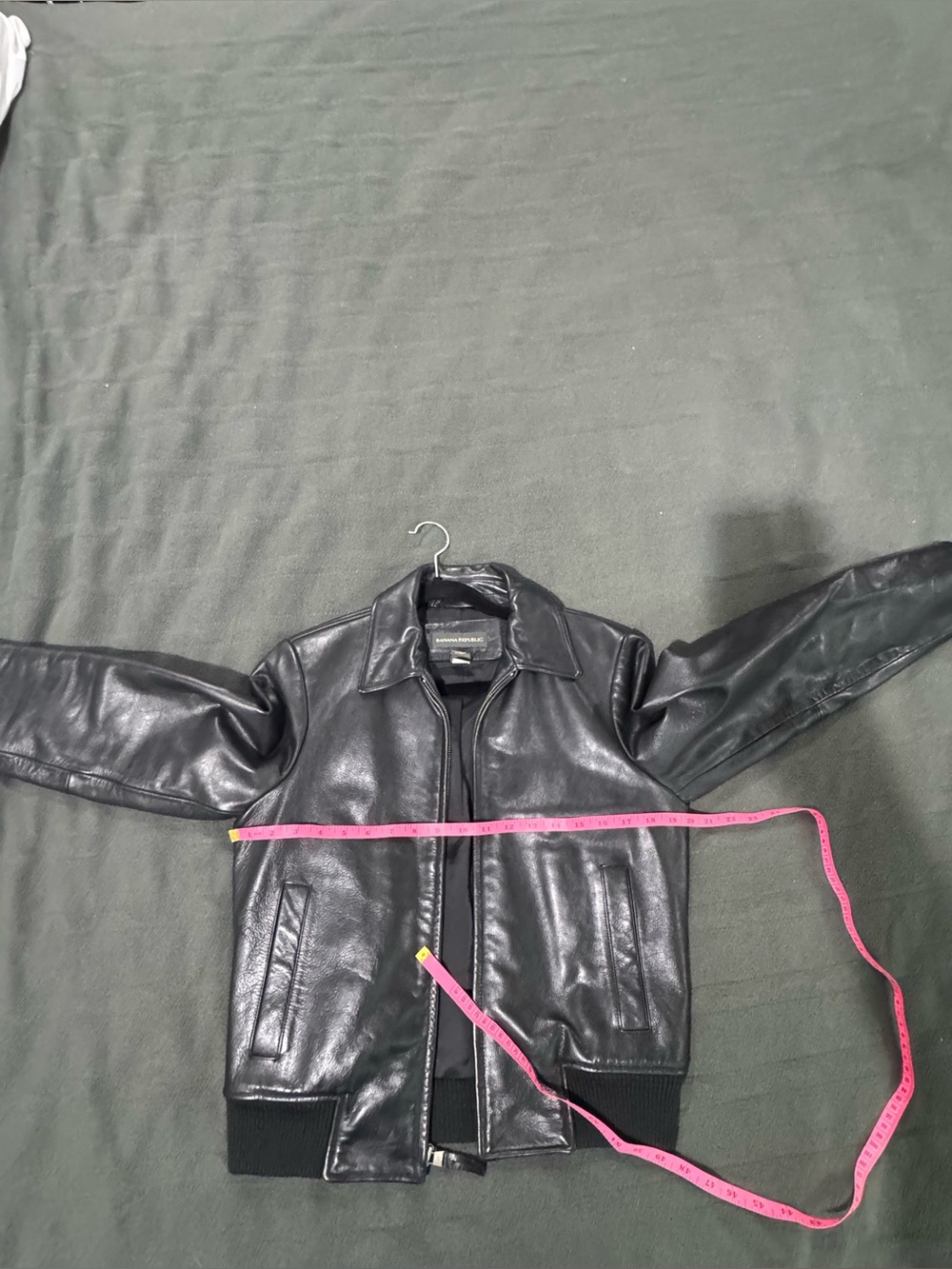 Banana Republic Black Leather Bomber Jacket XS excellent condition!! - Picture 7 of 8